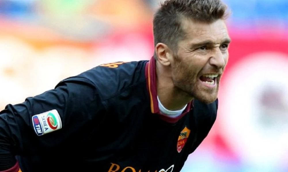 Ρόμα: Στην εντατική ο Ντε Σάνκτις λόγω τροχαίου